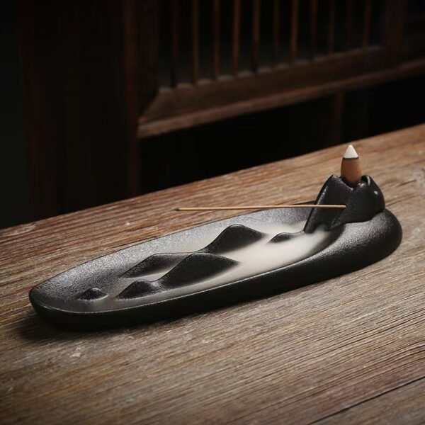 Agarwood mountain and river cloud ornaments （Blind box）